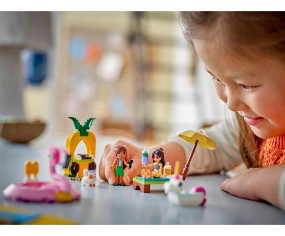 LEGO Unicorn and Flamingo Pool Party - slika 6