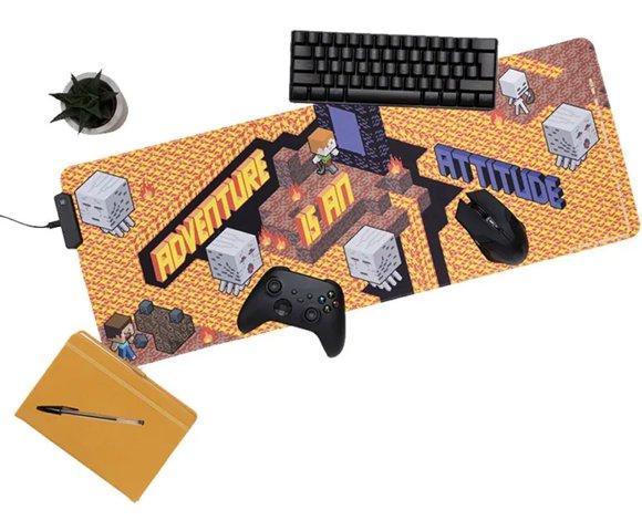 Paladone Minecraft Adventure is an Attitude - Light Up Desk Mat - slika 3