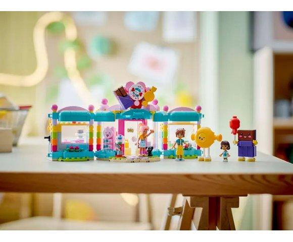 LEGO Heartlake City Candy Store - slika 3