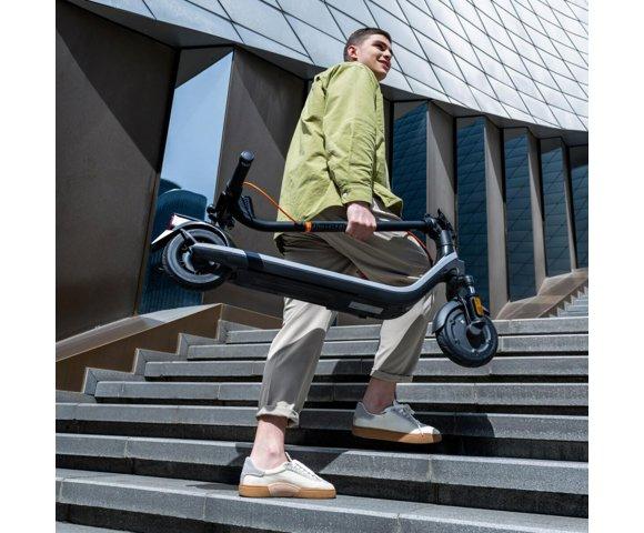 Segway E2 Plus E II električni trotinet - slika 5