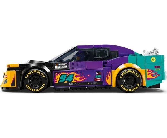 LEGO NASCAR Next Gen Chevrolet Camaro ZL1 - slika 3
