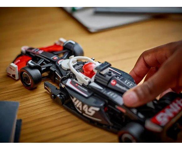 LEGO MoneyGram Haas F1 Team VF-24 Race Car - slika 7