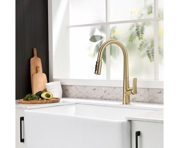 Voden Česma za vodu sa tušem na izvlačenje (viša) – Brušena zlatna - slika 2