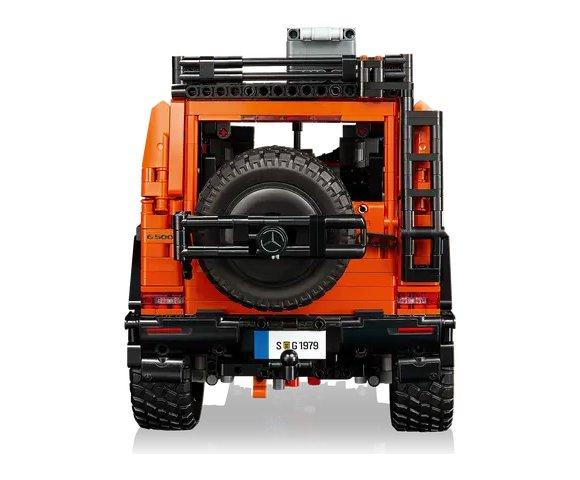 LEGO Technic Mercedes-Benz G 500 PROFESSIONAL Line - slika 6
