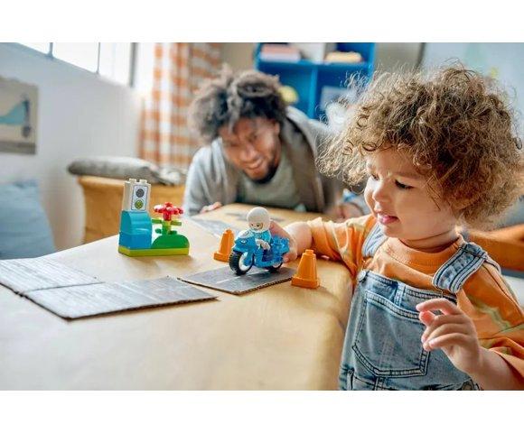 LEGO Blue Police Motorcycle - slika 6