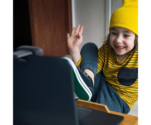 Logitech C505 HD Graphite webcam - slika 8