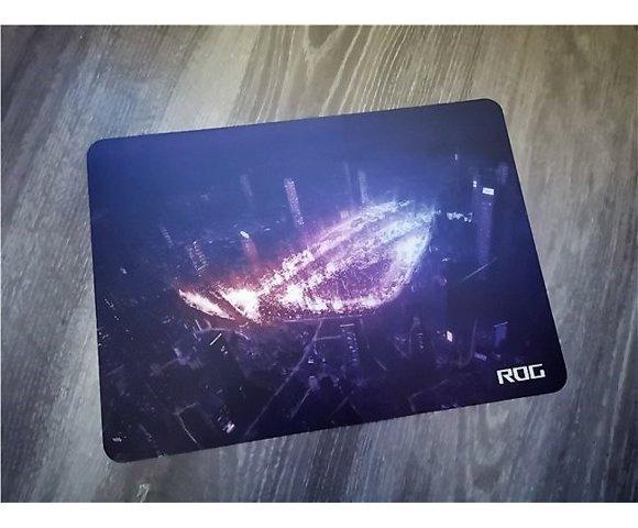ASUS ROG STRIX SLICE - Multicom