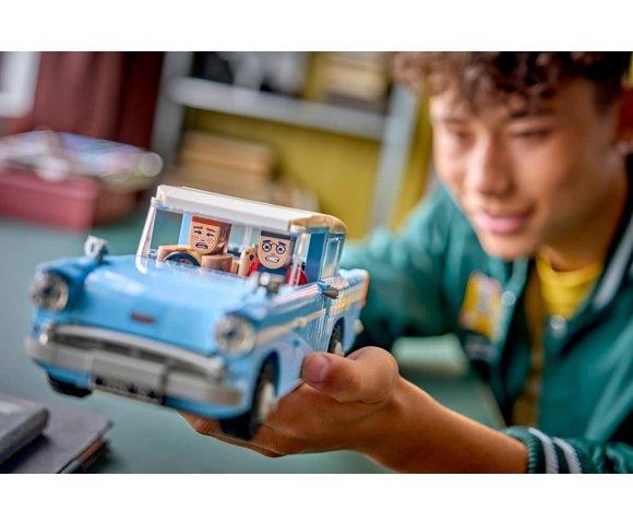 Lego Enchanted Flying Ford Anglia - slika 8