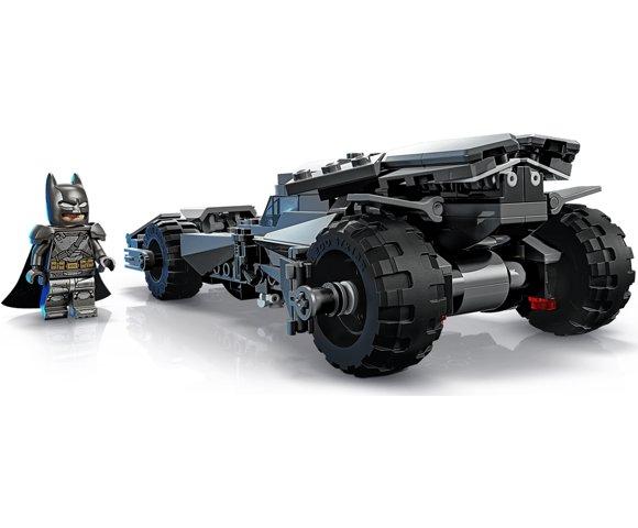 Lego Batman v Superman Batmobile - slika 3