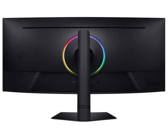 SAMSUNG Odyssey G75F WUHD 180Hz monitor - slika 2