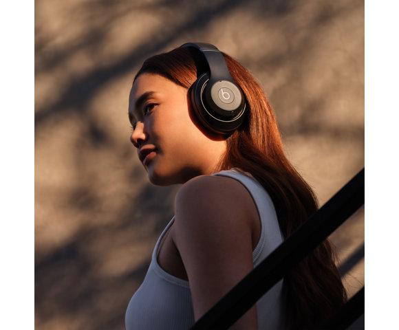 Beats Studio Pro Black slušalice - slika 2