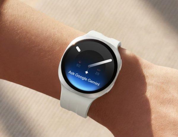Samsung Galaxy Watch9 44mm Bluetooth Silver smartwatch