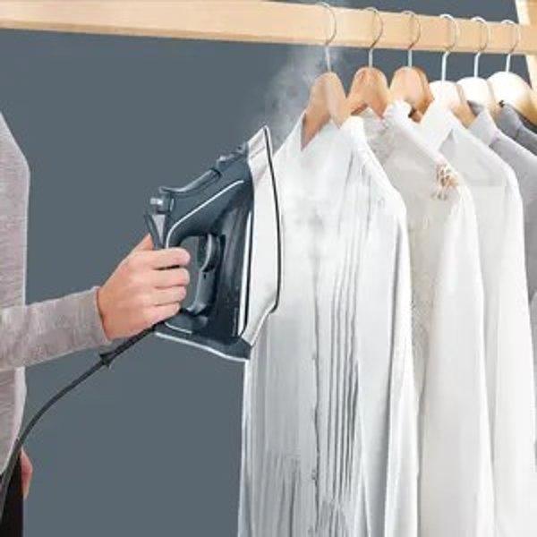 Rowenta Pro Master&nbsp;DW8221D1 pegla