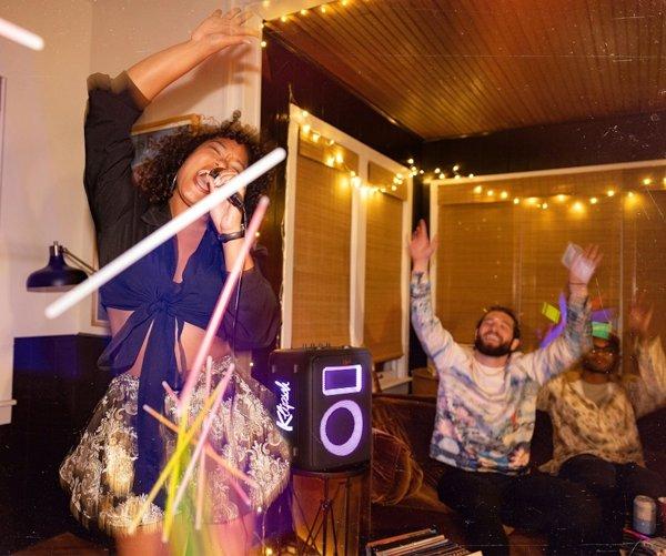 KLIPSCH Vegas Black karaoke zvučnici