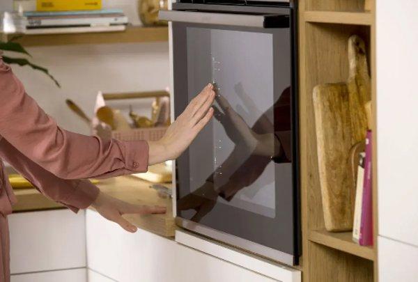 Gorenje BOP6737E02BK ugradna pećnica