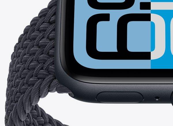 Apple Watch SE 3&nbsp;GPS&nbsp;44mm&nbsp;Starlight (Starlight Sport Band) - M / L