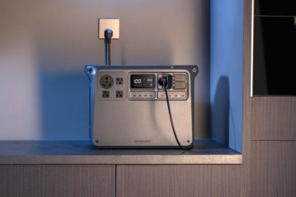 DJI Power 2000 power stanica