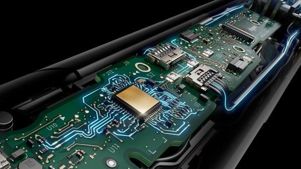 Dyson Airstrait (Red Velvet Gold)