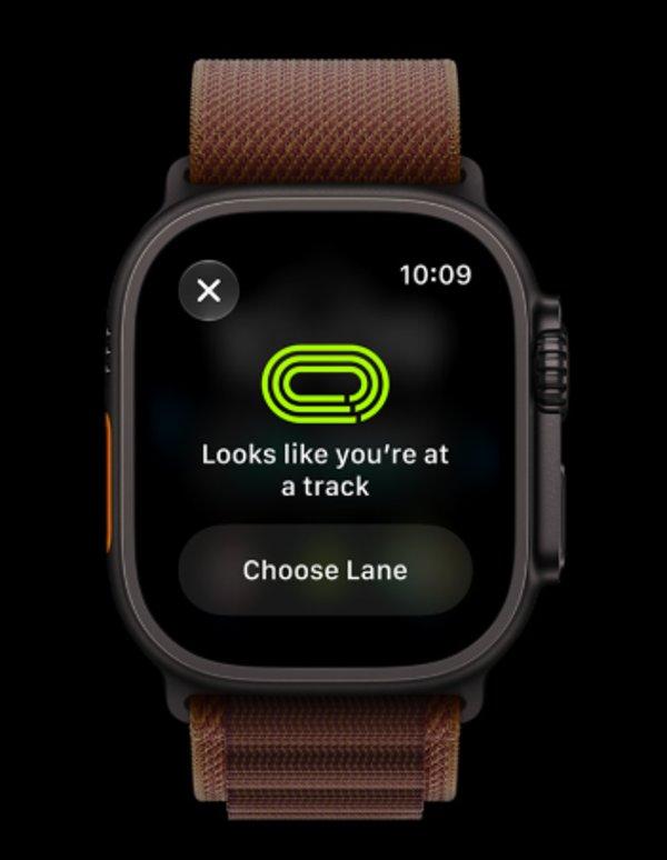 Apple Watch Ultra 4 GPS + Cellular Natural Titanium (Desert Alpine Loop L)