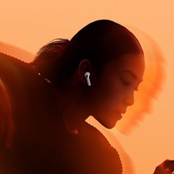 Apple AirPods 4 (USB-C) ANC