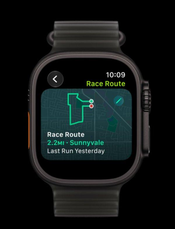 Apple Watch Ultra 4 GPS + Cellular Natural Titanium (Desert Alpine Loop L)