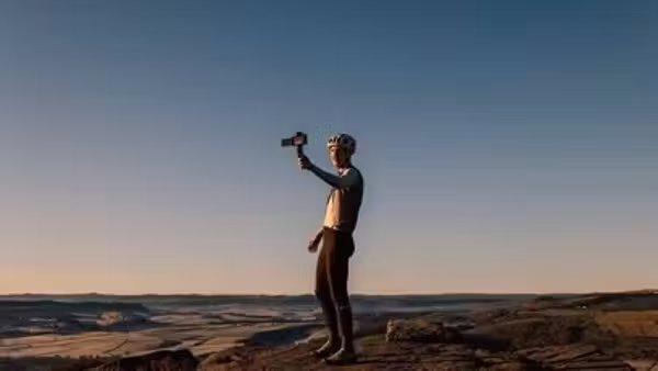 Canon PowerShot V1 Premium Vlog Kit