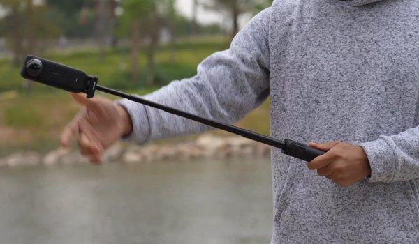 Insta360 Foldable 2-in-1 Selfie Stick Remote Kit