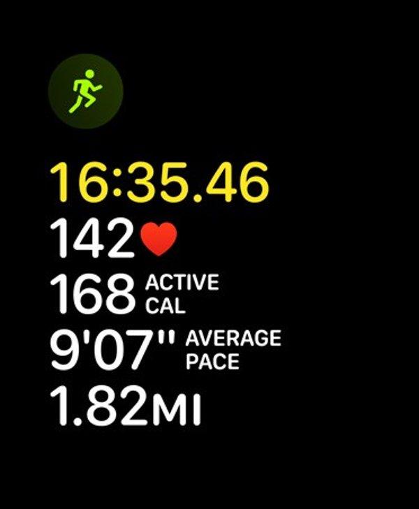 Apple Watch SE 3 GPS 40mm Starlight S/M