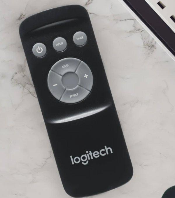 Logitech Z906 (980-000468)