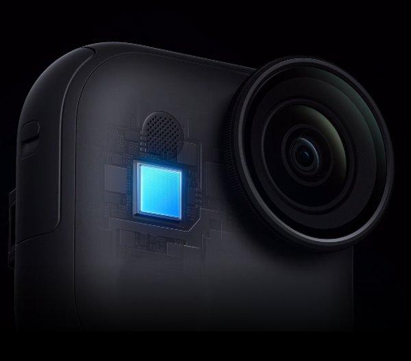 Insta360 GO Ultra Standard Bundle (Arctic White)