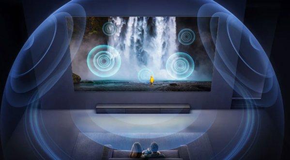 Hisense 65UR8S televizor