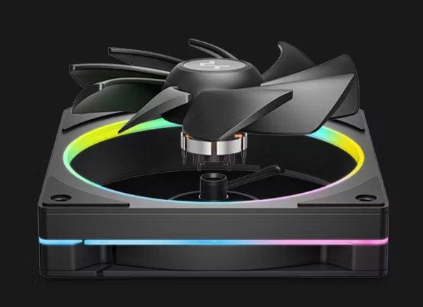 DEEPCOOL LM360 vodeno hlađenje