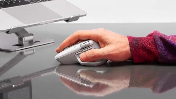 Logitech MX Master 4 for Mac Space Black miš
