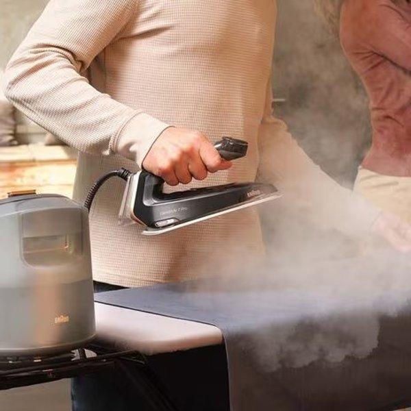 Braun CareStyle 7 Pro IS 7286 Black parna stanica