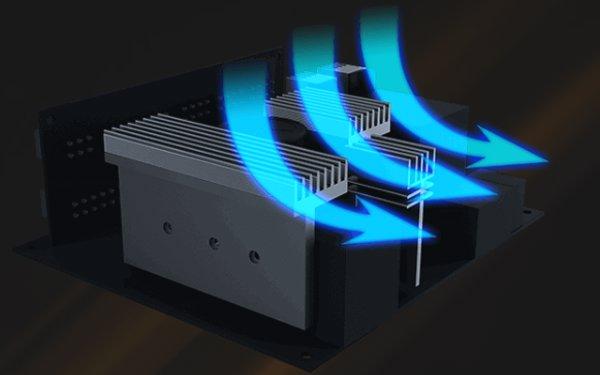 Gigabyte UD750GM PG5 napajanje