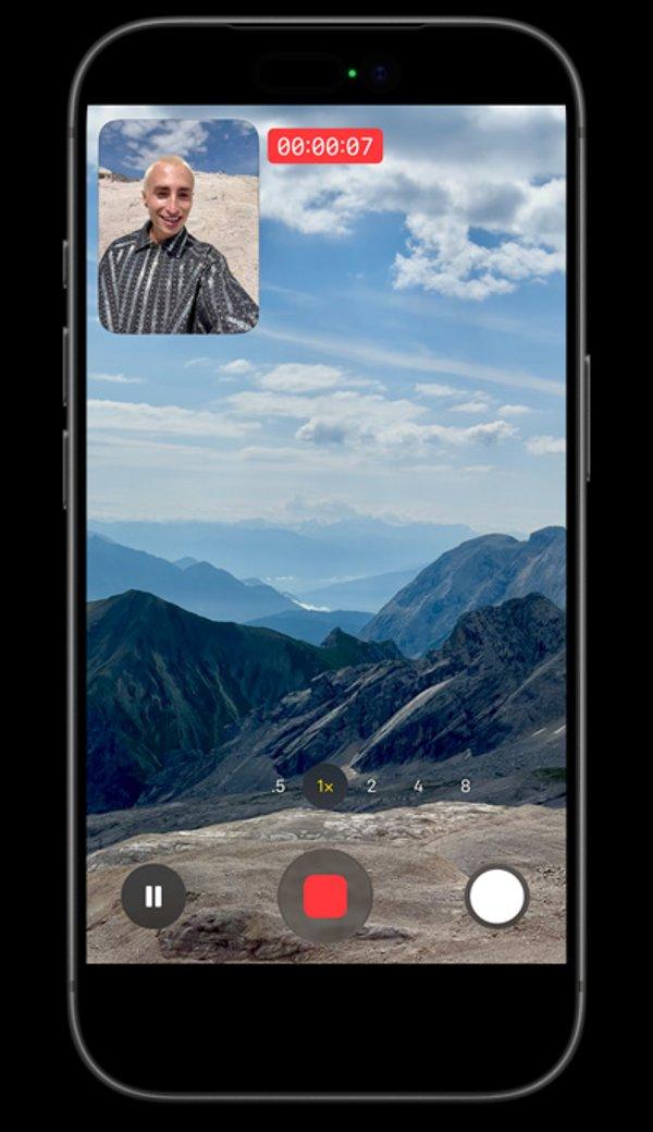 Apple iPhone 17 Pro 1TB Deep Blue smartphone