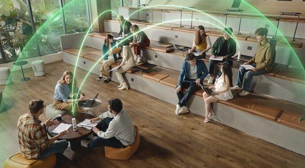 Insta360 Wave Graphite Black spikerfon