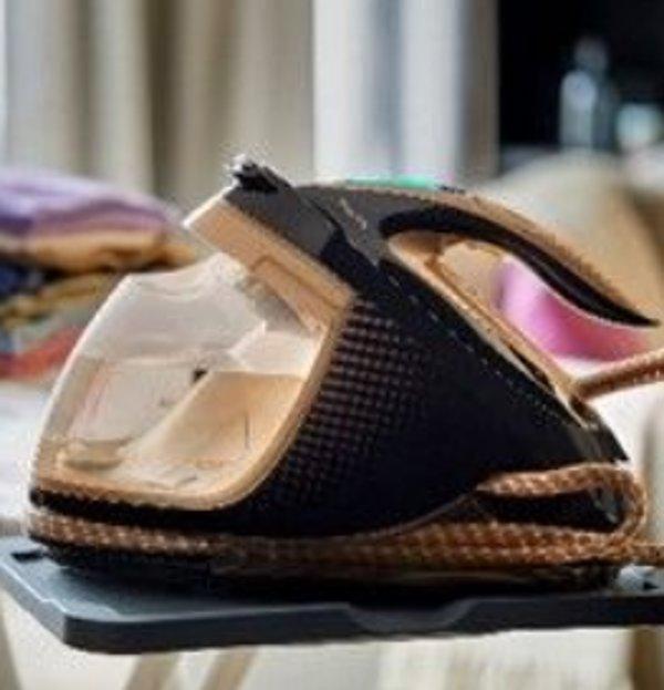 Philips PerfectCare Elite Plus GC9682/80 parna stanica