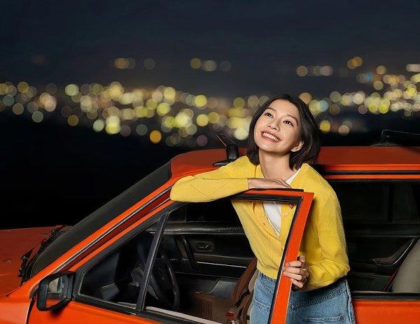 Honor 400 5G 8GB 256GB (Zlatna) smartphone