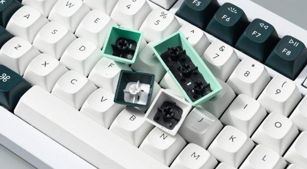 Keychron Q1H-M1 gaming tastatura