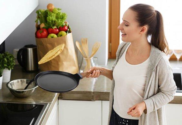 Rosmarino Black Line II – 28 cm tiganj za palačinke