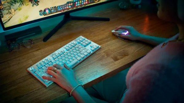 Logitech G915 X Lightspeed TKL Black gaming tastatura&nbsp;