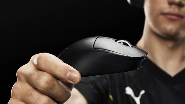 Logitech Pro X Superlight 2 Dex Magenta miš
