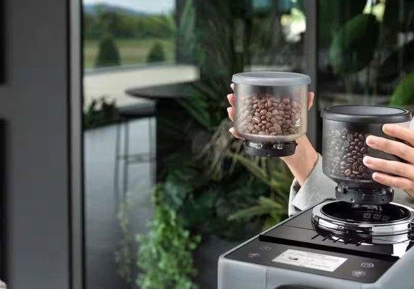 Delonghi Rivelia  (EXAM440.55.B)