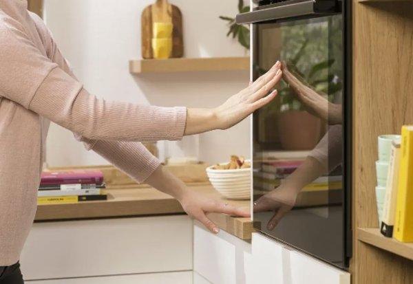 Gorenje BO6735E02XK0 ugradna pećnica