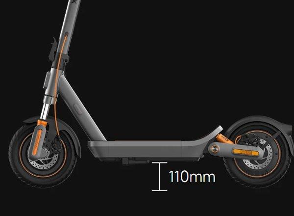 XIAOMI Electric Scooter 6 Max električni trotinet