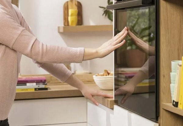Gorenje BOP6737E02BK ugradna pećnica