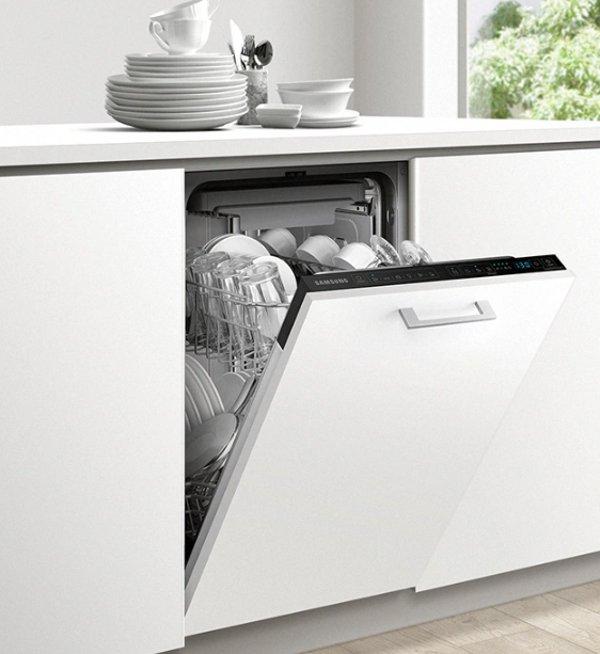 Samsung DW60M6050BB/EO ugradna mašina za posudje