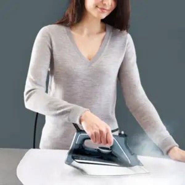 Rowenta Pro Master&nbsp;DW8221D1 pegla