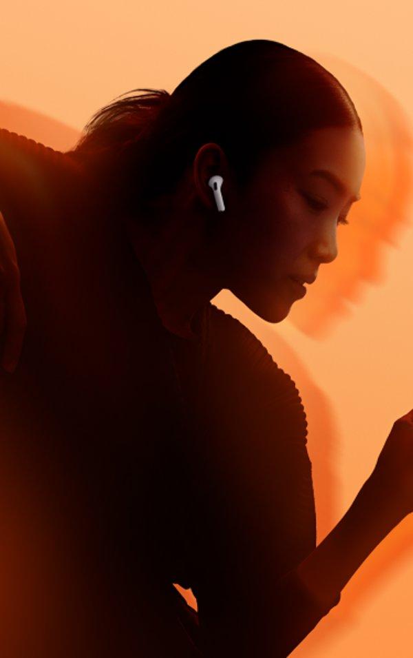 Apple AirPods 5 White slušalice